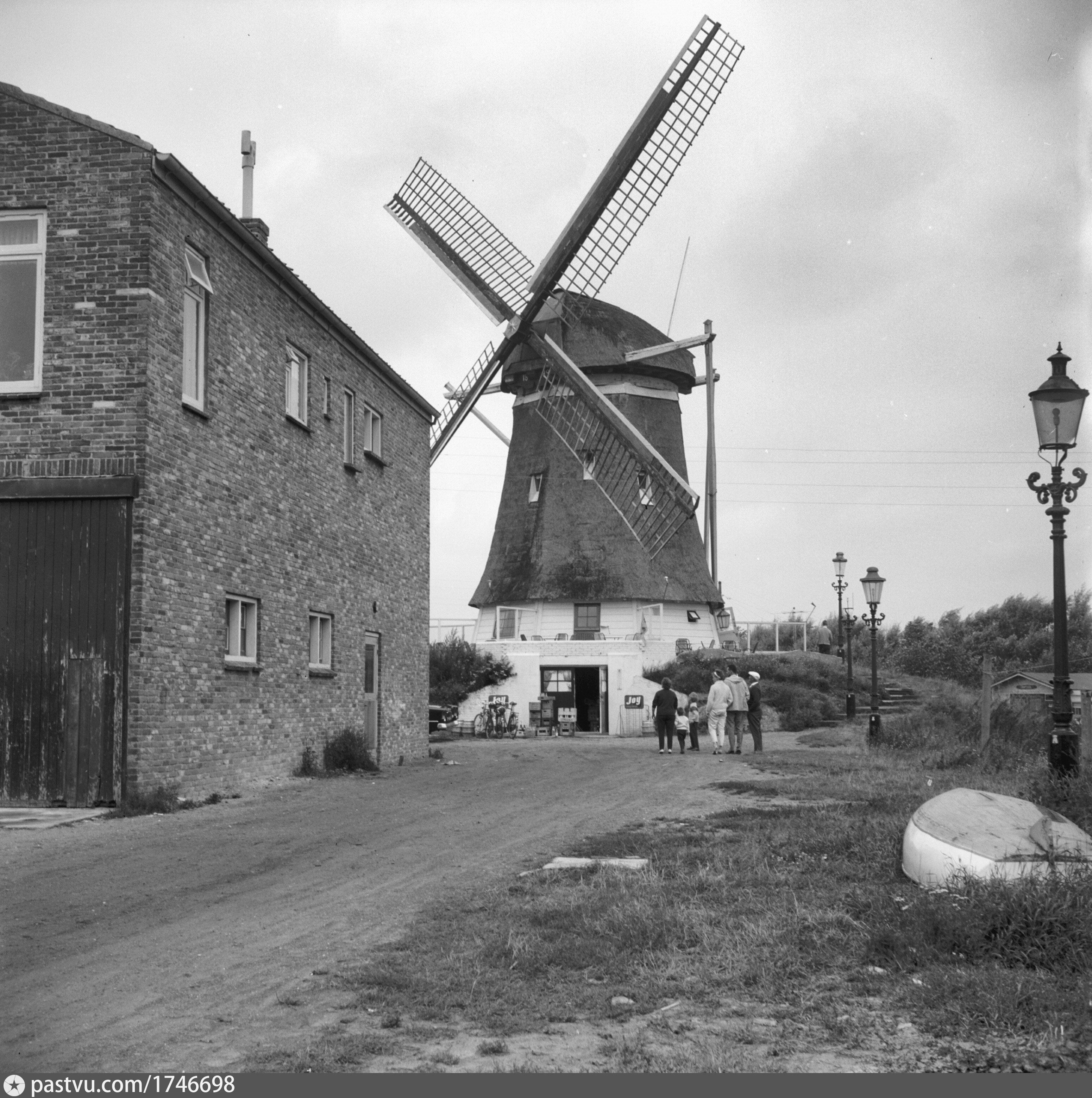 Molen van Berkhout in Egmond aan den Hoef