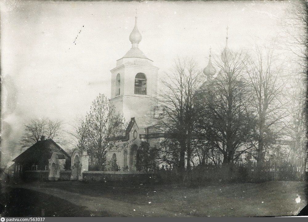 Крест княгини Ольги в Пскове