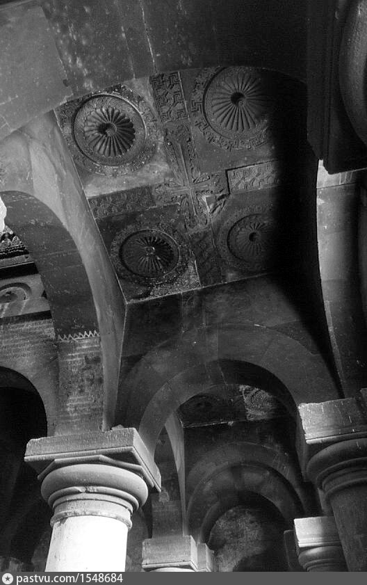 Horomos. Հոռոմոսի վանք, Սբ. Յովհաննէս եկեղեցի