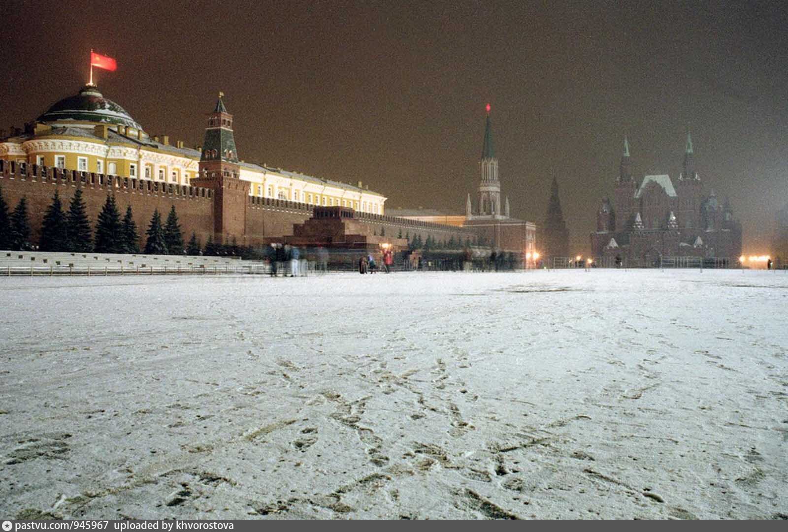 Москва Кремль зима ночь