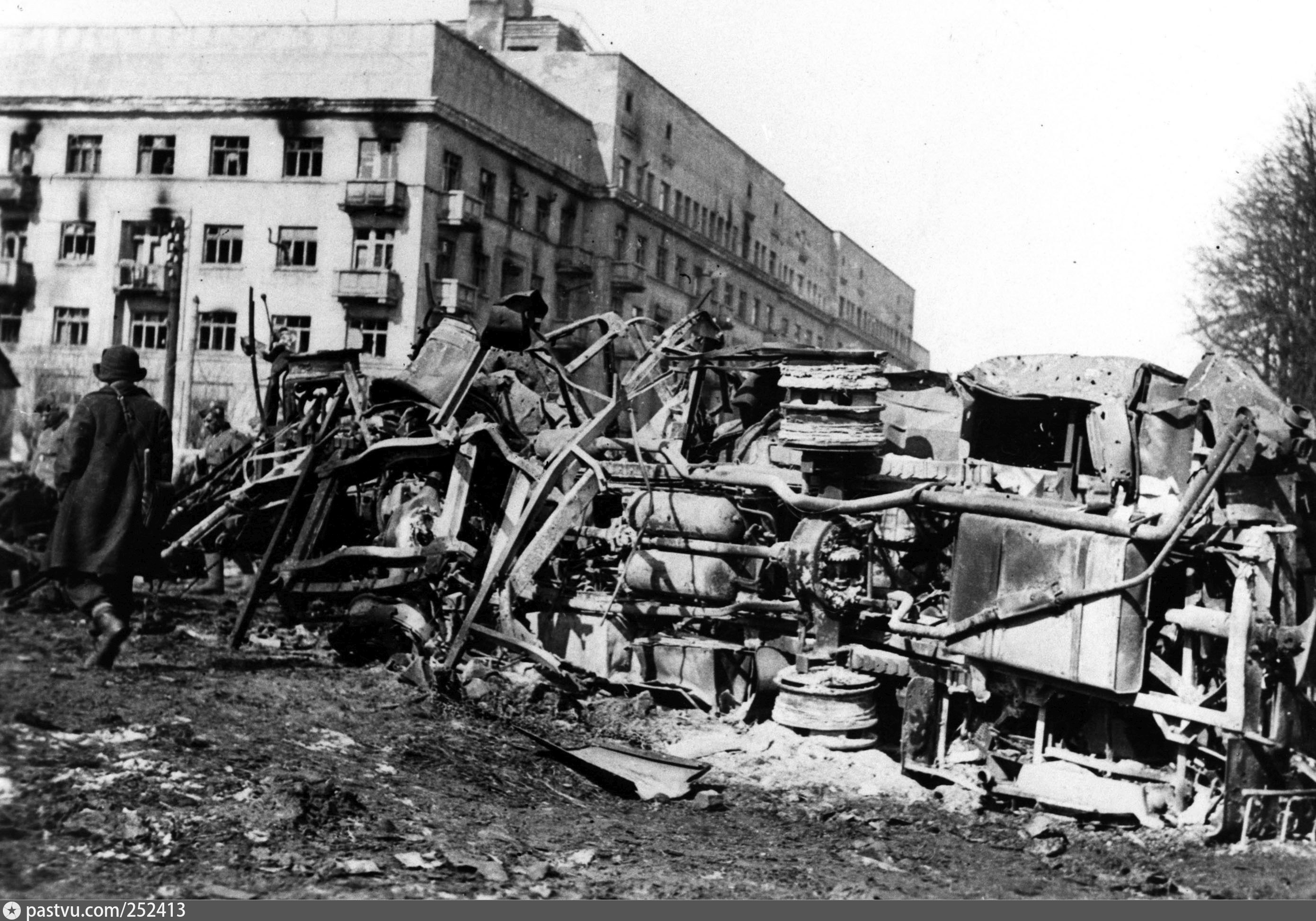 1941 г смоленск. Смоленск 1941 год оккупация. Разрушенный Смоленск 1941. Смоленск после войны 1941-1945. Смоленск после бомбёжки 1941 год.