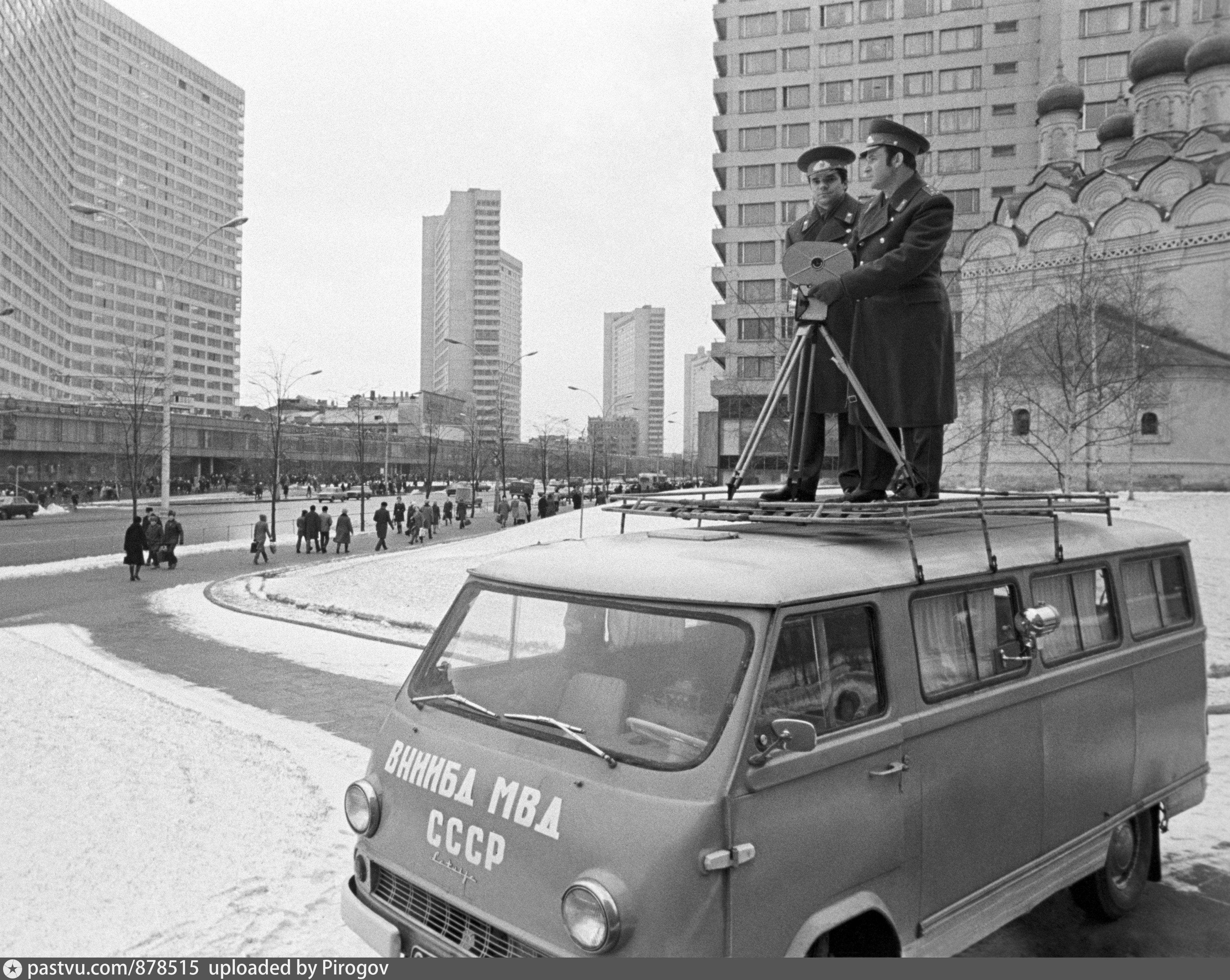 В 1974 году началась. ВНИИБД МВД СССР. СССР 1974 год Москва. 70-Е милиция СССР. Советская милиция 1974 год Москва.