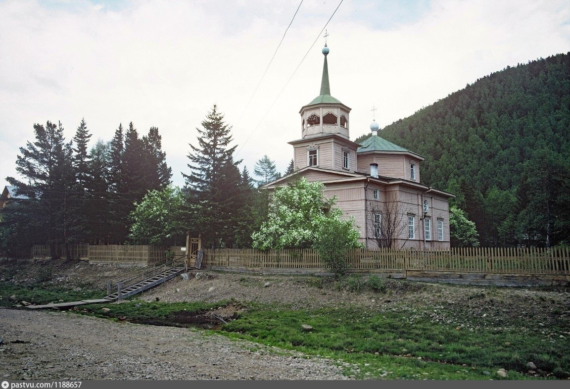 Фото старой листвянки