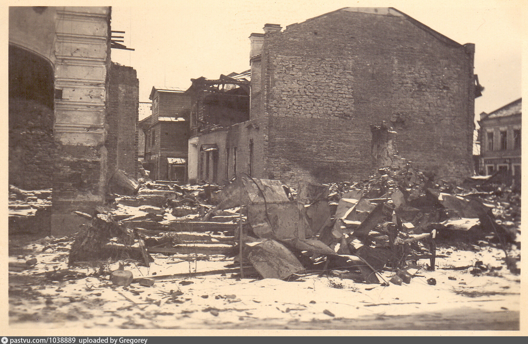 Красногвардейск. Гатчина 1941. Красногвардейск 1942. Красногвардейск Гатчина. Война 1941 Красногвардейск Гатчинский дворец.