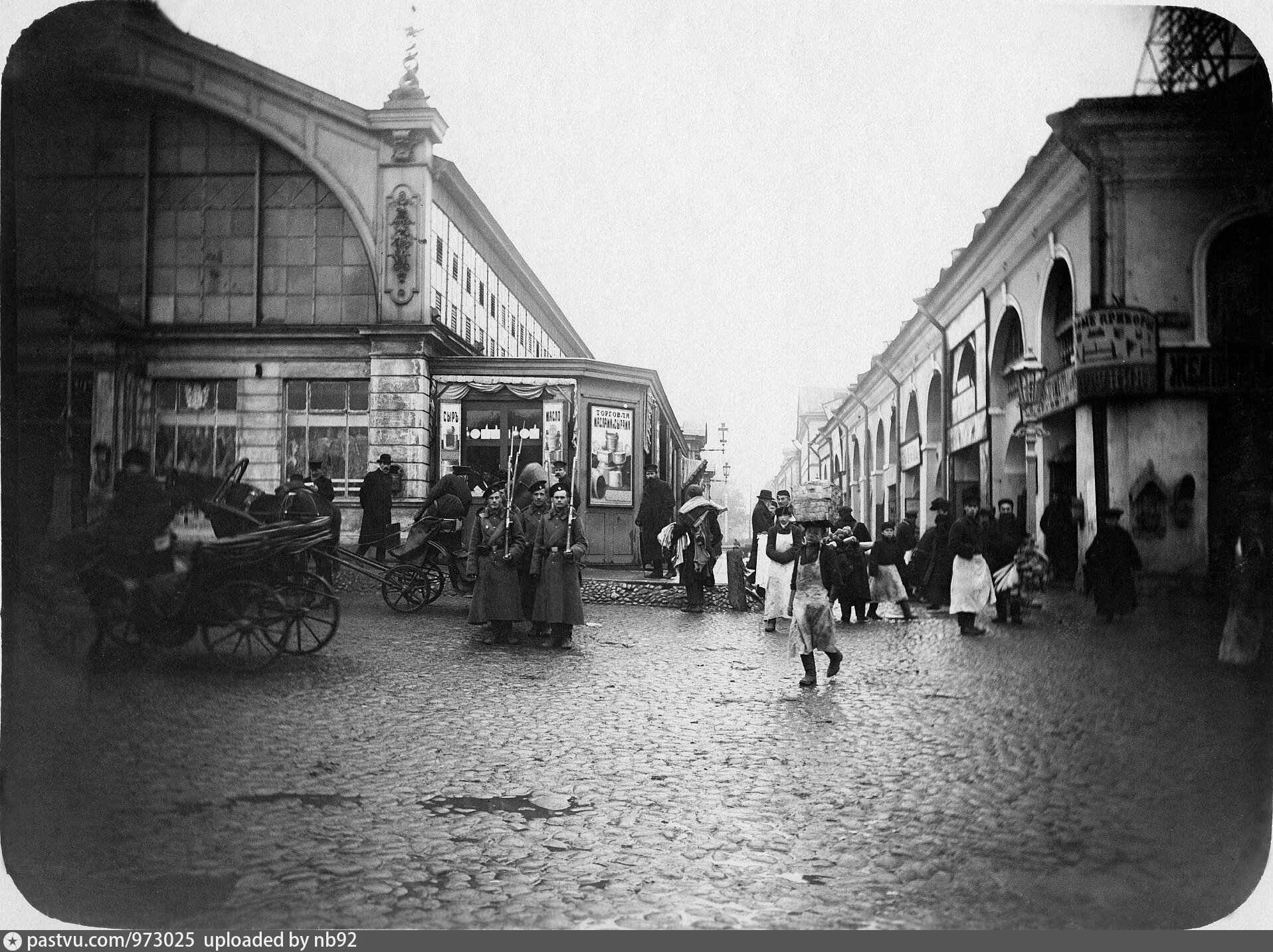 Фотографии год назад. Андреевский рынок в Санкт-Петербурге 18 век. Санкт-Петербург 100 лет назад. Васильевский остров начало 20 века. Андреевский рынок СПБ нач 20 в.