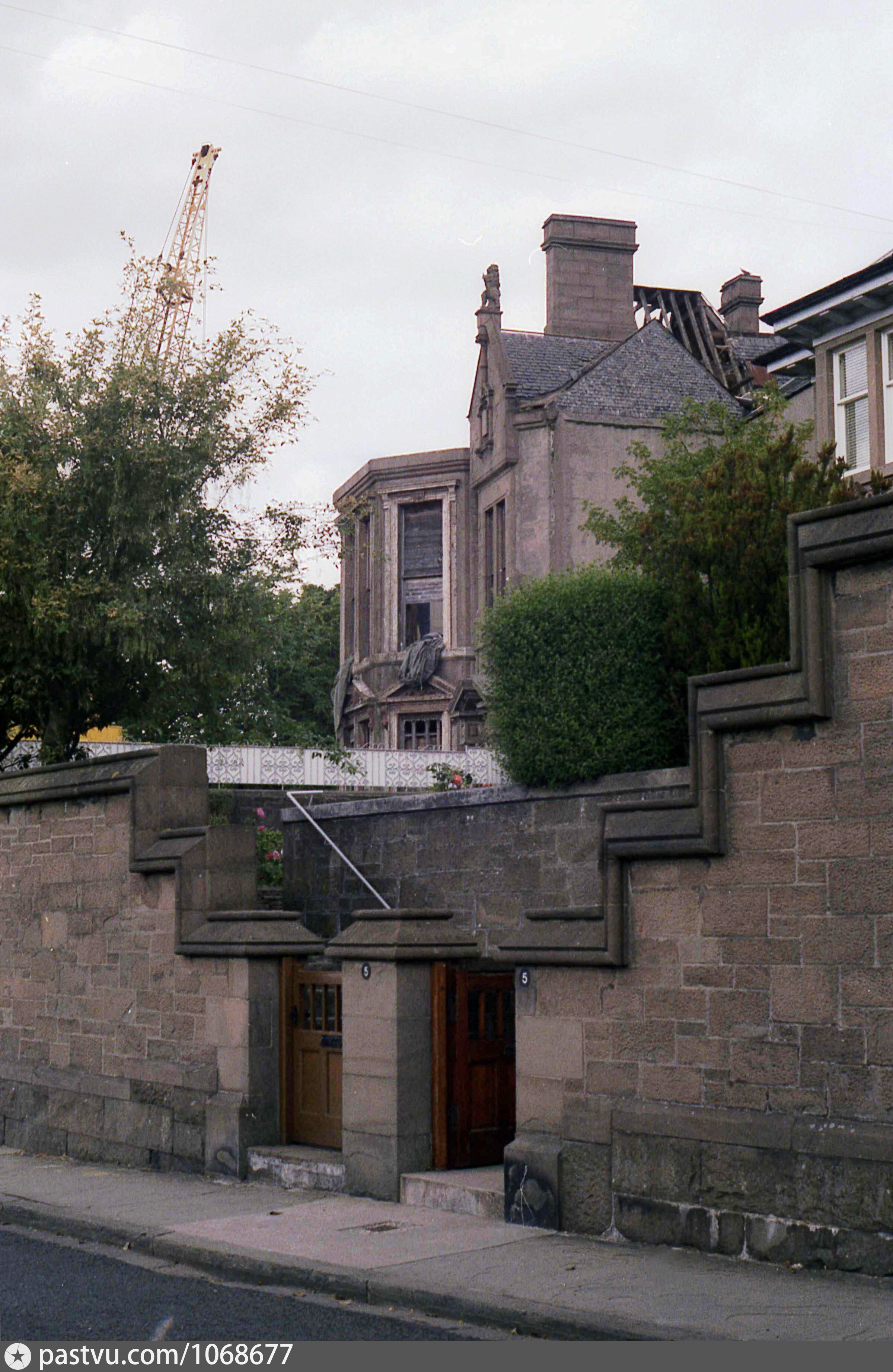Demolition of Carbet Castle in Camphill Road, Broughty Ferry, Dundee