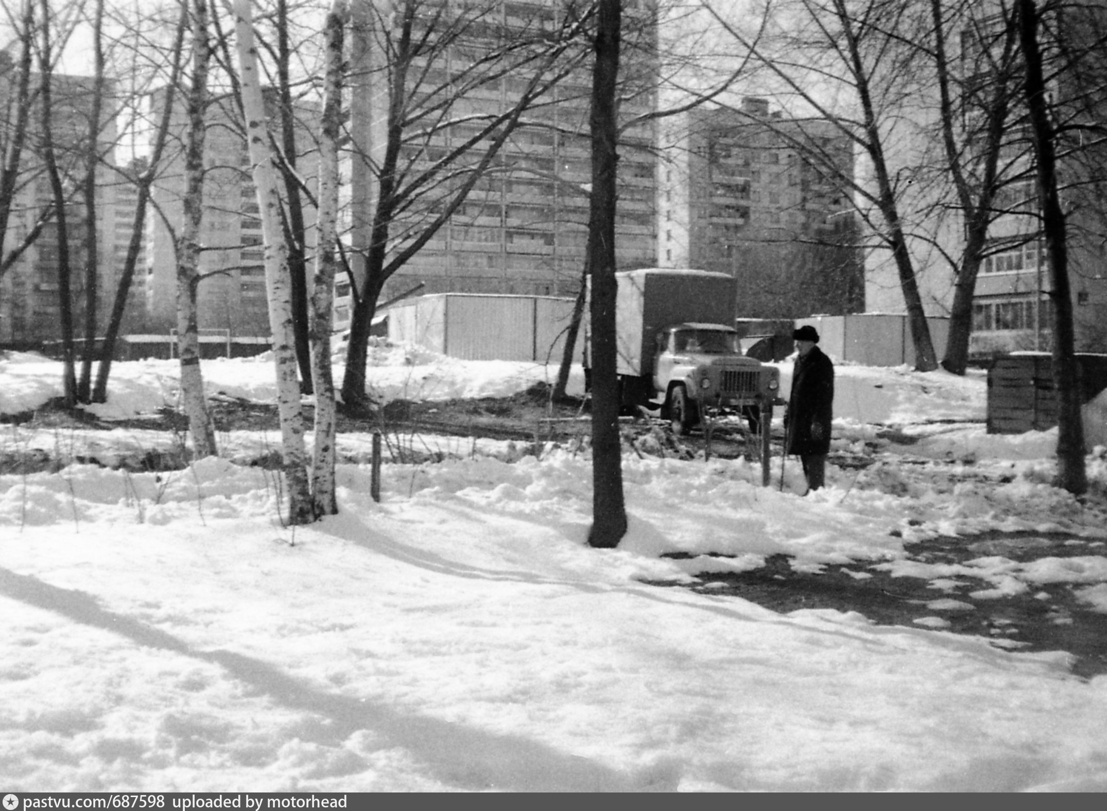 Новосибирская улица. Новосибирская улица Гольяново. Новосибирск 1998 год. Новосибирск 1998 год фото. Свинарники в Гольяново.