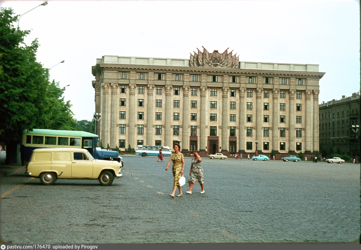 Цветной ссср. Площадь Дзержинского Харьков. Фотографиях Жака Дюпакье 1965. Харьков 1960е годы. Харьков 80е.