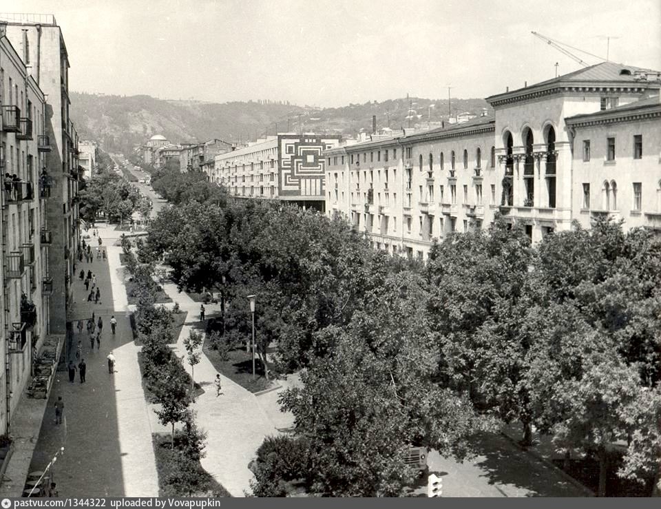 Фото старого еревана. Старый Ереван улица Абовян. Абовяна улица Ереван 1930. Ереван 1962. Ереван 1958.