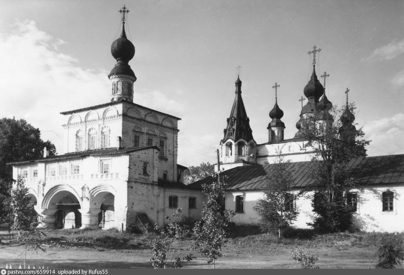 Великий устюг ударение