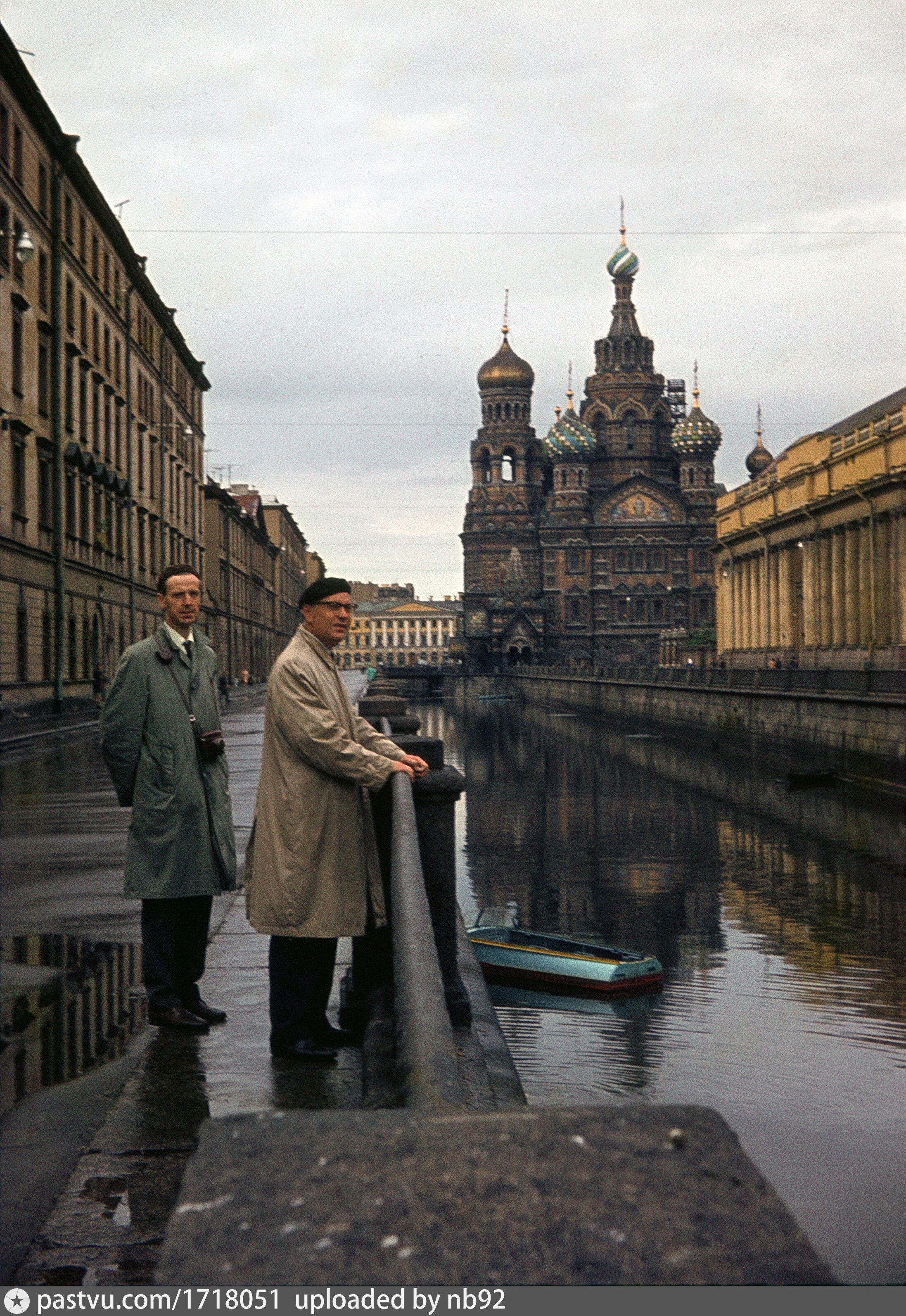 Санкт петербург ретро. Ленинград в 1960 году. Санкт-Петербург 70-е годы. Набережная канала Грибоедова 1990. Ленинград Санкт-Петербург.