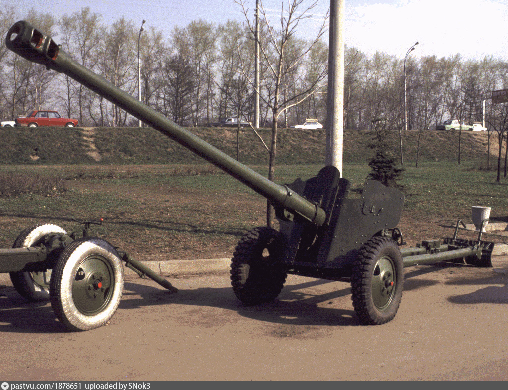 Д-44 85-мм противотанковая пушка. 85-Мм дивизионная пушка д-44. Пушка д44-85. Дивизионная и противотанковая пушка (д-44).