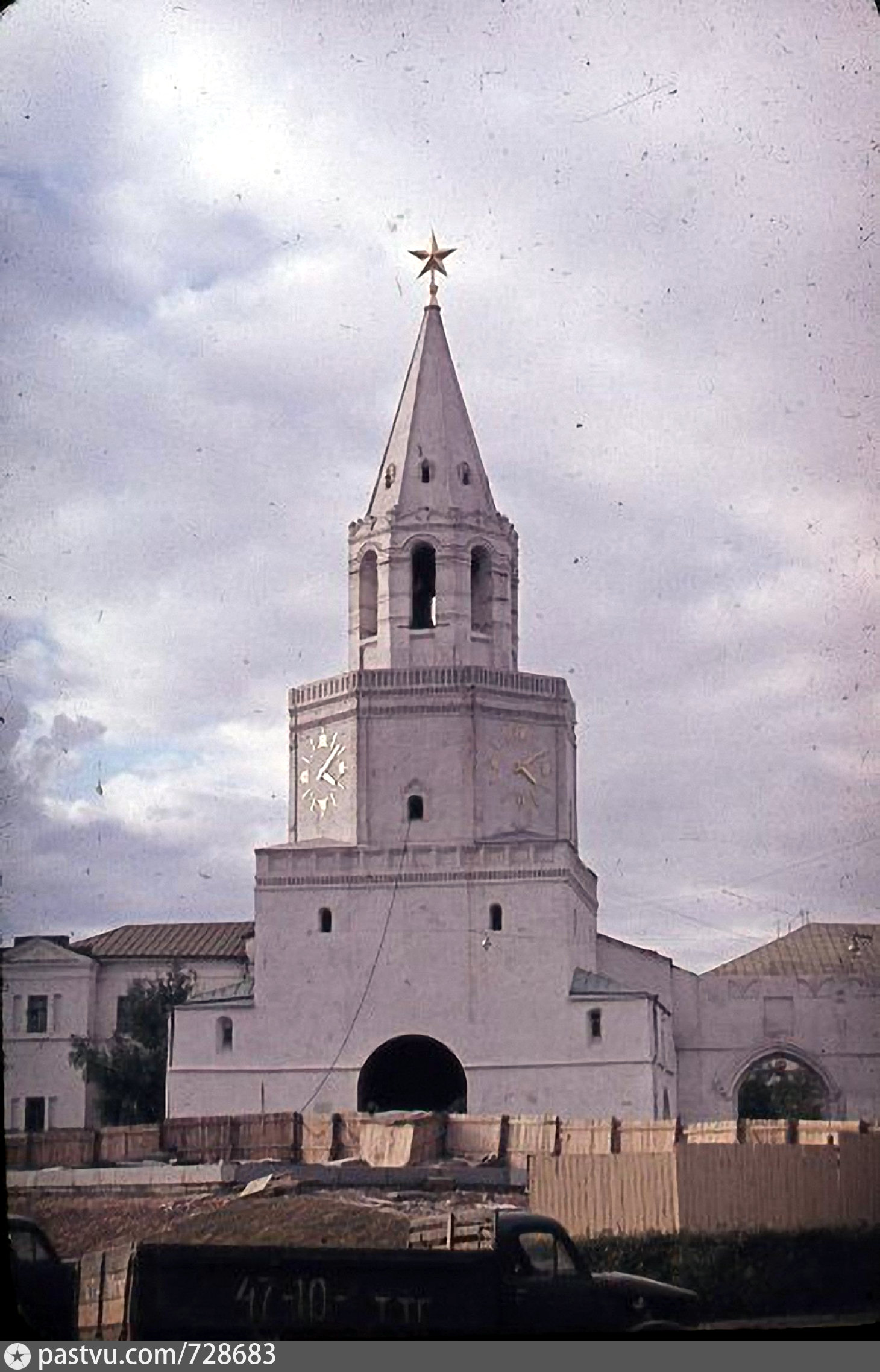 казанский кремль спасская башня старые