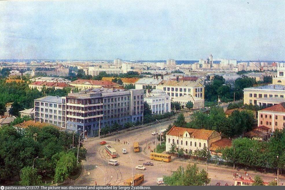 Площадь революции в иваново фото