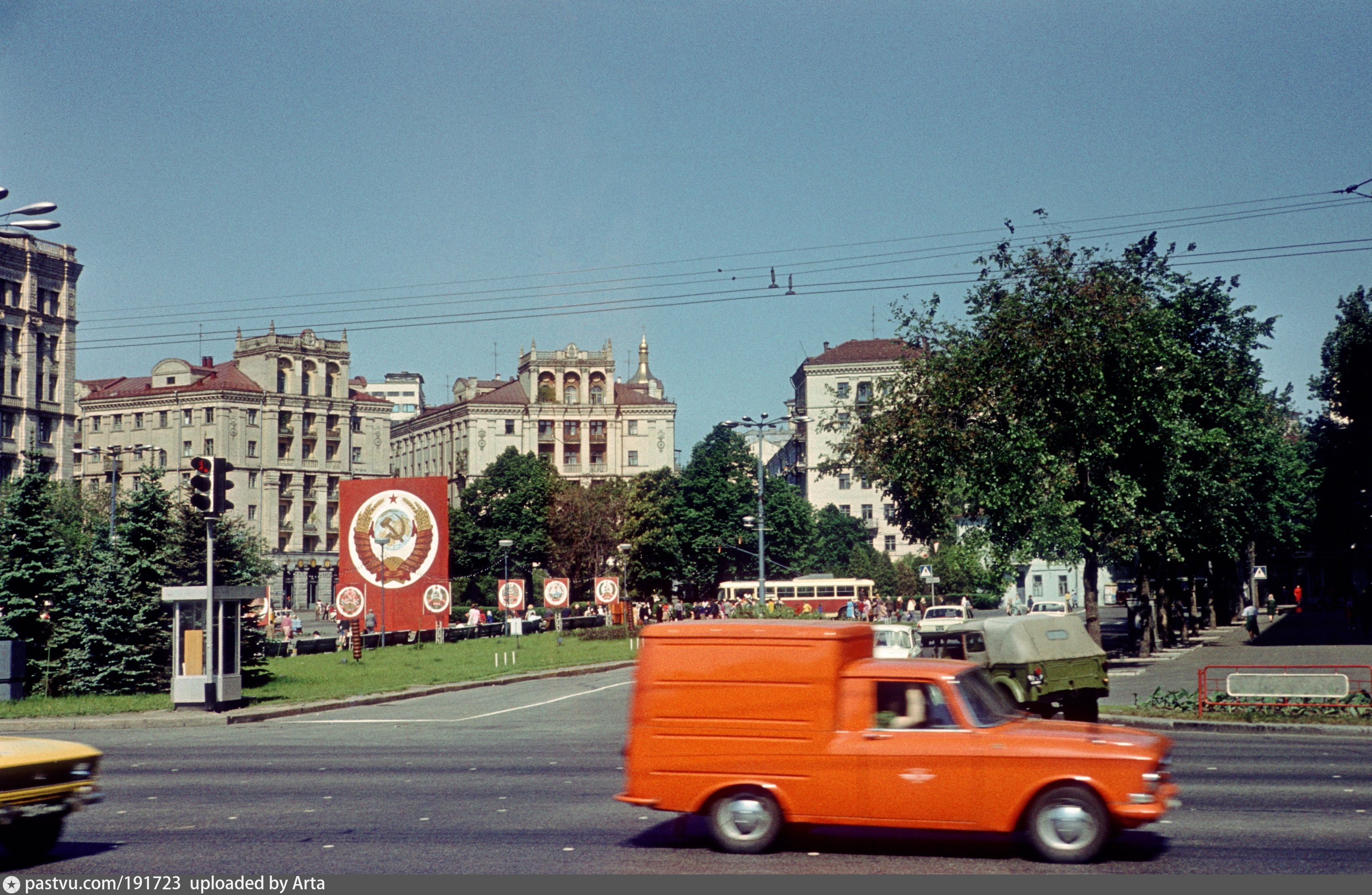 площадь калинина старые