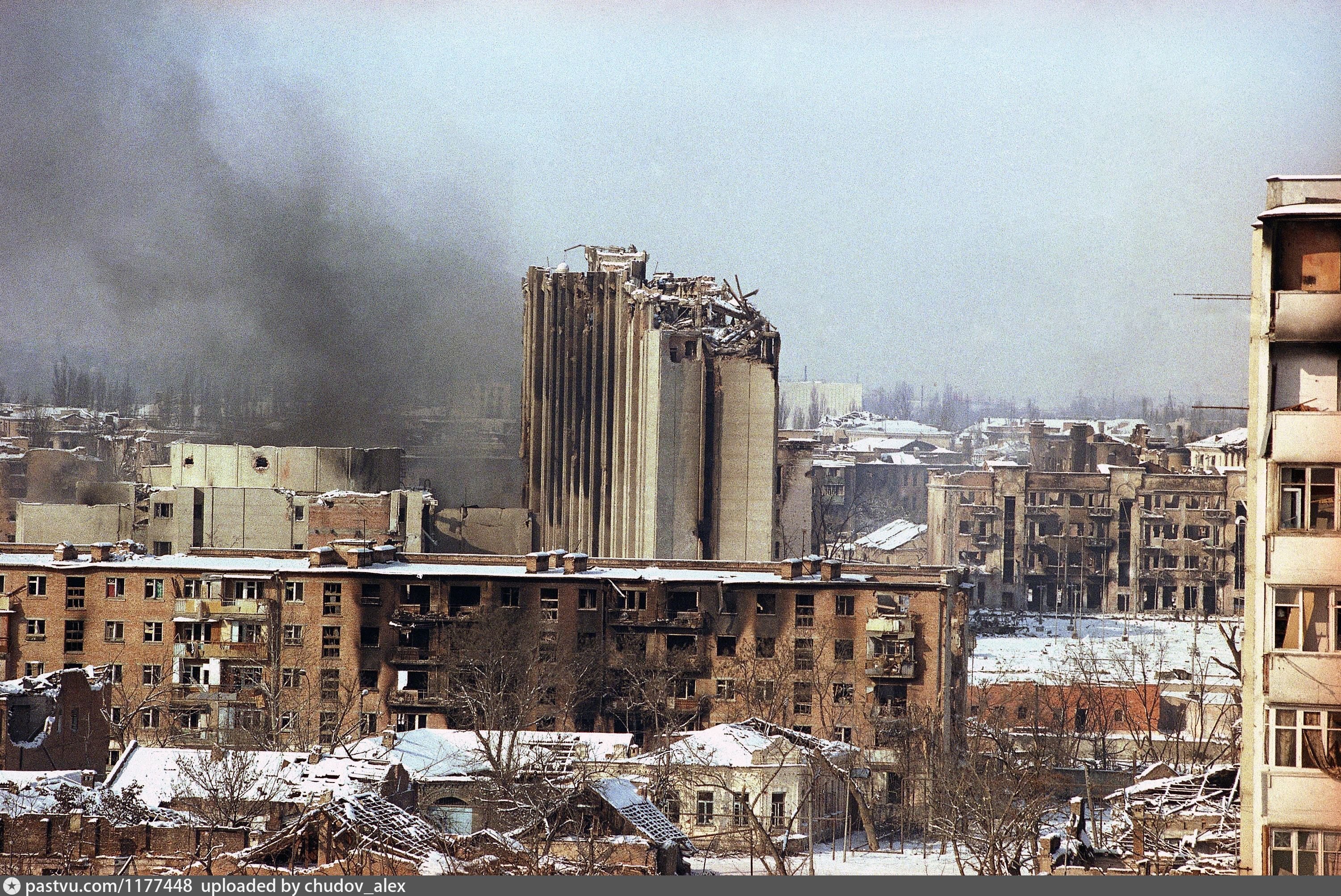 Разрушенный Грозный 1995