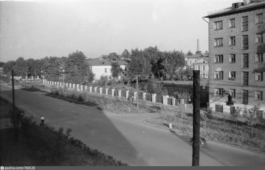 Вторая половина 1960. Город Киров улица Воровского. Улица Воровского Челябинск 70 годы. Улица Воровского Белгород. Старый Челябинск улица Воровского.