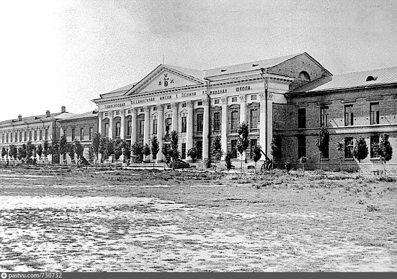 Ташкентское общевойсковое училище. Квваиу выпуск 1987. Ташкент твоку им ленина. Ташкент твоку им ленина. Ташкентское командное училище.