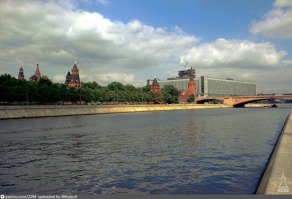 Москва 2. Москва река 70. Москва река 1960 г. Кремль 1970-е. Конец Москвы реки.