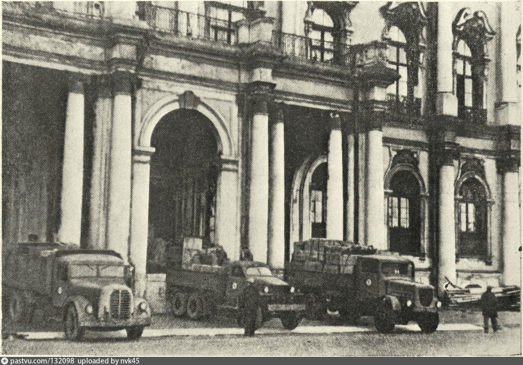 Зимний дворец в годы войны фото