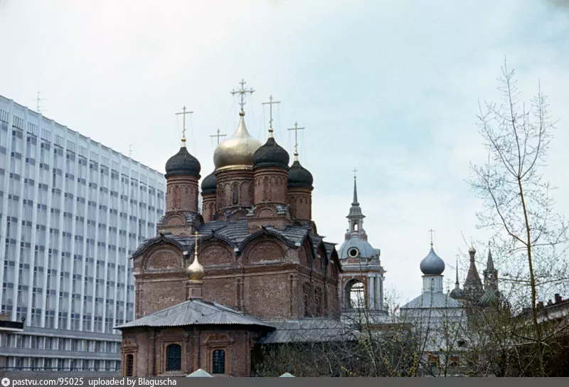 Знаменский собор на Варварке