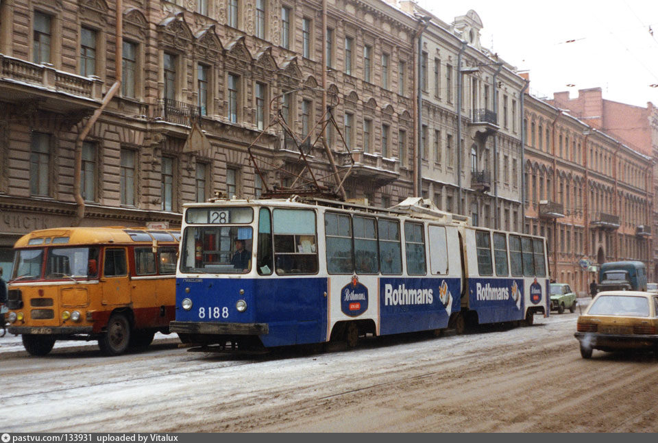 Санкт петербурга маршрут 90. Санкт-Петербург 1994. Санкт-Петербург 90-е трамвай. Ленинград трамваи 90е.