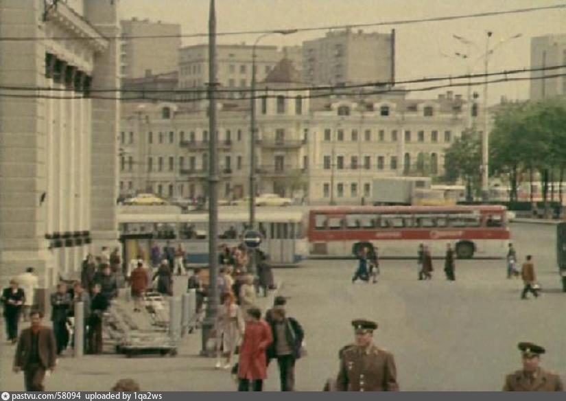 Площадь белорусского вокзала фото