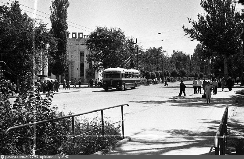Фото города фрунзе в советское время