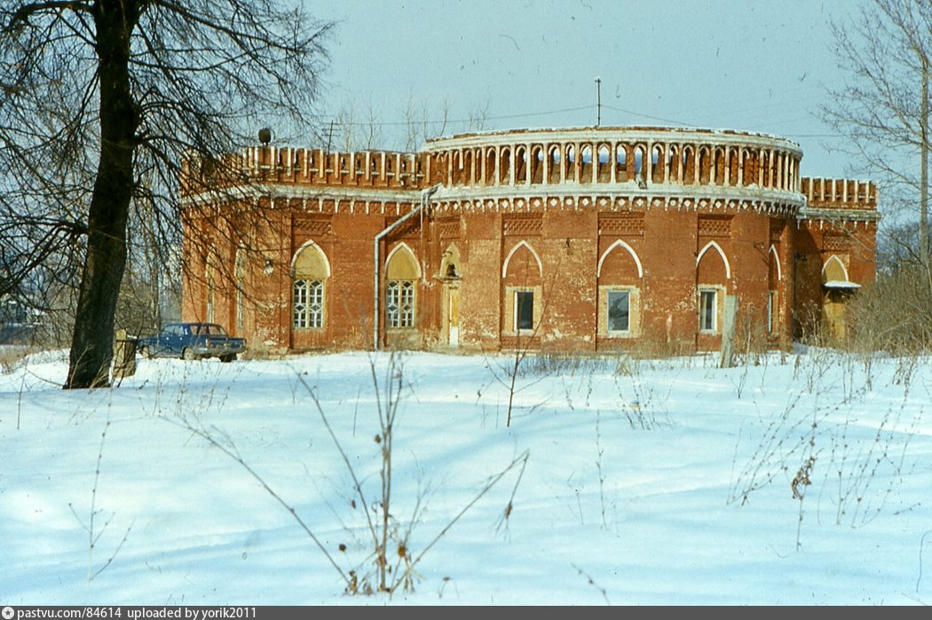 Третий кавалерский корпус царицыно фото внутри