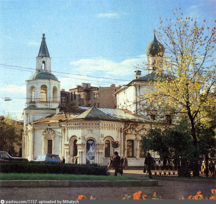 Сретенские ворота в москве