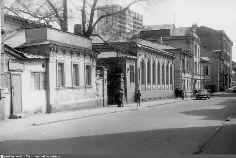 Переулок сивцев вражек фото