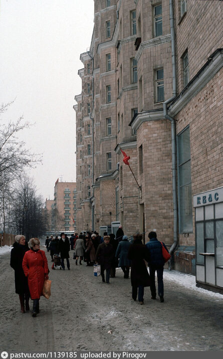 Дмитровское шоссе, 25