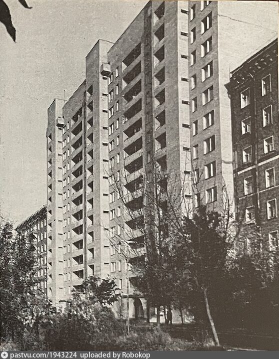 Улица Пырьева, 4