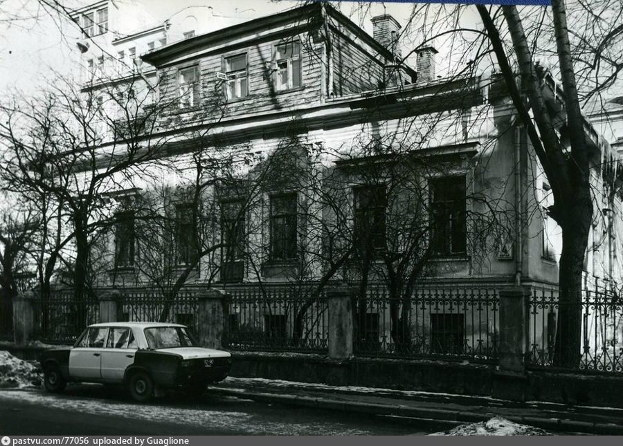 Обухов переулок в москве