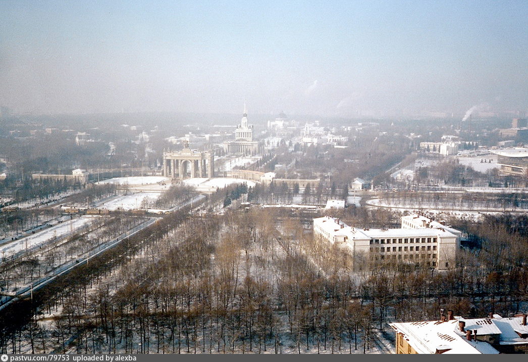 Фото москвы из космоса