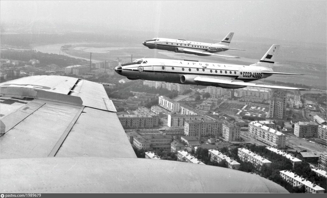 Полет над москвой