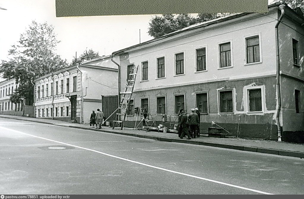 Вид 48. Ульяновская дом 15 старое фото в Москве. Ульяновская дом 15 старое фото.