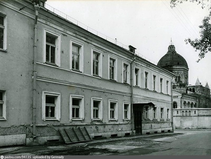 Храм Святого Владимира Хохловский переулок