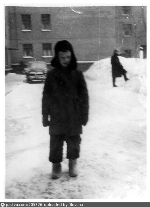 Двор д.2 по ул. Генерала Ермолова 1964г