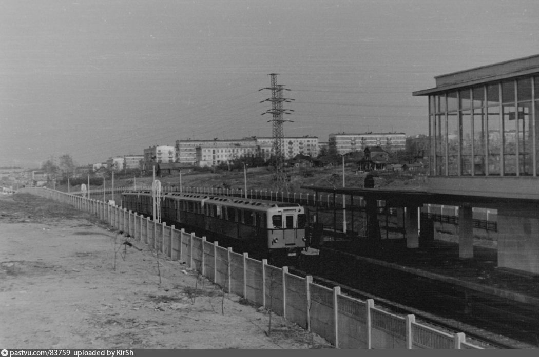 Станция метро пионерская старые