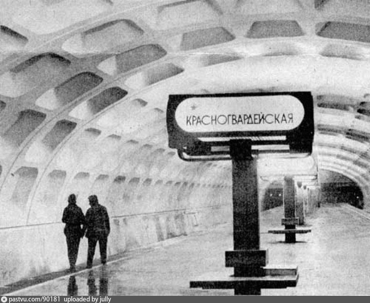 Yalangoch va kulgili dart Monastirlarda jinsiy aloqa va onanizm