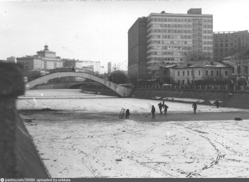 Водоотводный канал в москве старые