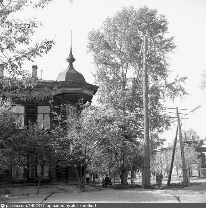 Сорока герцена. Старый Липецк улица Герцена дом 5 фотография.