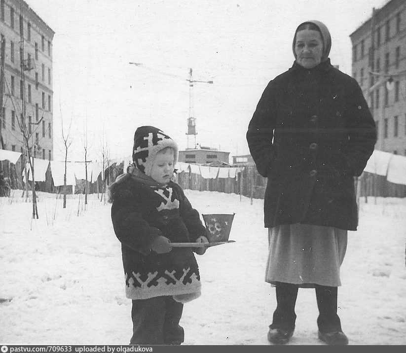 Первомайская улица, дом 115. Двор