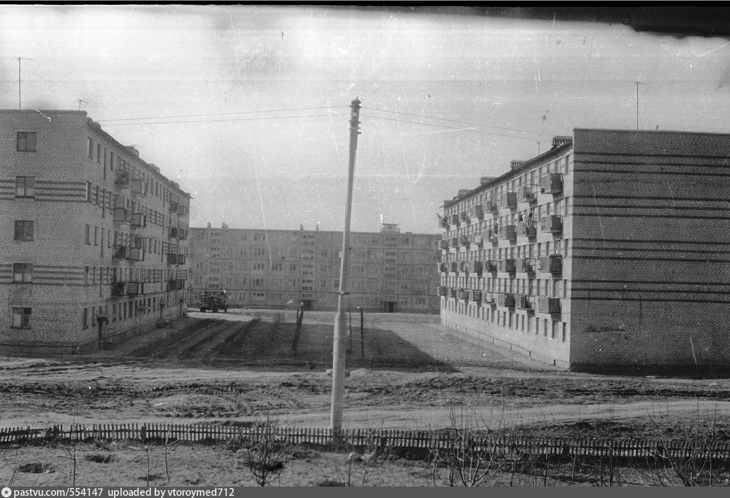 Старый микрорайон. Элиста 1970. Старая Элиста 1 микрорайон. 1970 Год Элиста. Старые снимки Элисты.