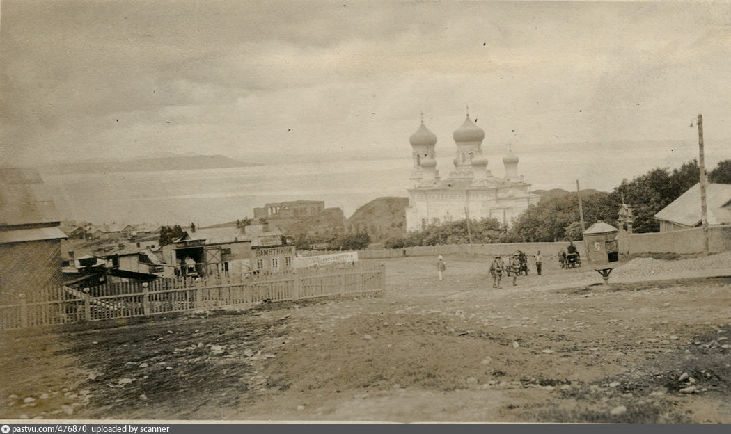 Покровская церковь ул закария канакерци 68 фото Спуск к храму - Retro photos