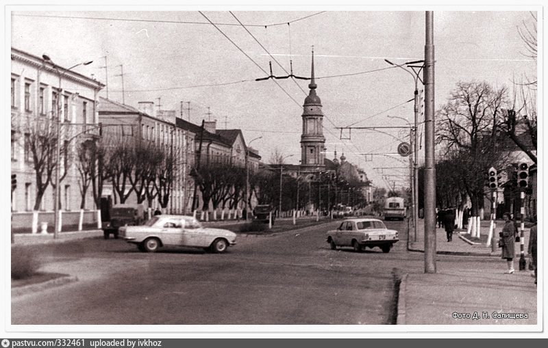 Старая калуга. Старая Калуга ул Кирова. Ул Кирова Калуга 1960. Калуга улица Кипова 1972калуга. Калуга старые улицы.