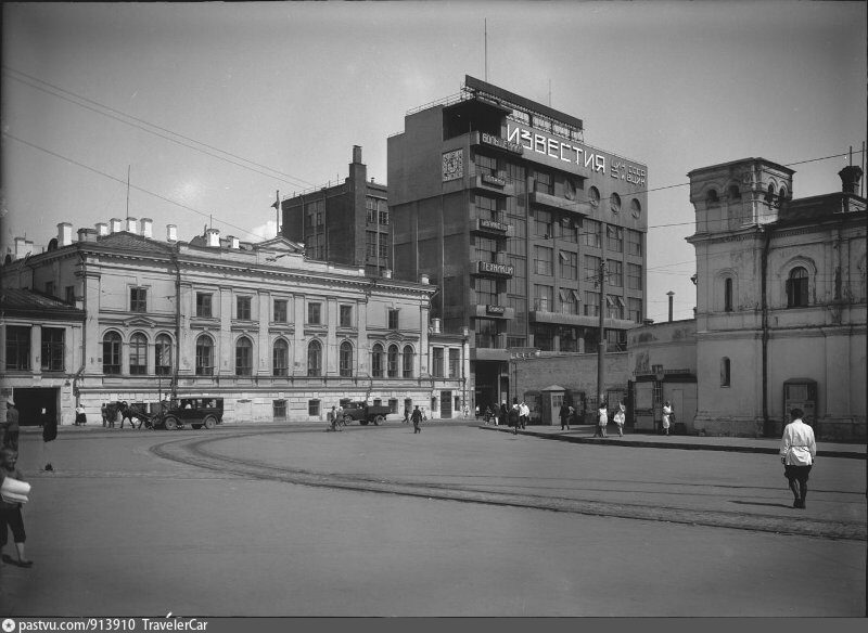 Здание известия в москве