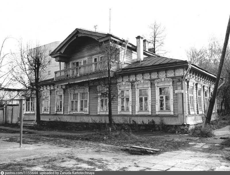 Марии эл советский. Музей народно-прикладного искусства Йошкар-Ола. Дом музей народно прикладного искусства Йошкар Ола. Музей народно прикладного искусства Йошкар Ола история. Дом музей в Марий Эл.