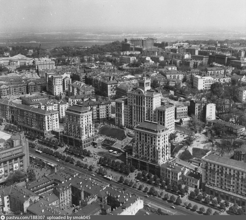 История г киев. Киев довоенный Крещатик. Киев 1959 Крещатик. Киев Крещатик до революции. Киев Крещатик 1959 год.